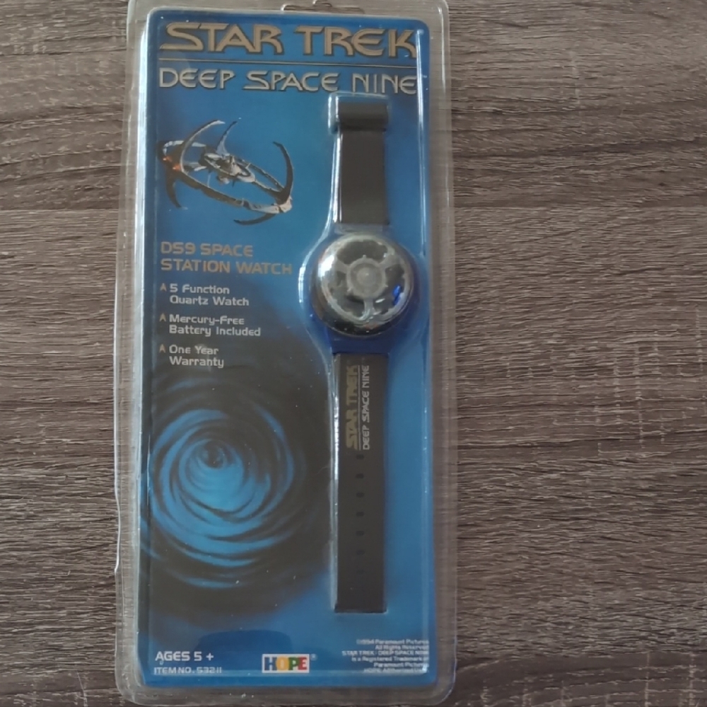 Star Trek Deep Space Nine Watch